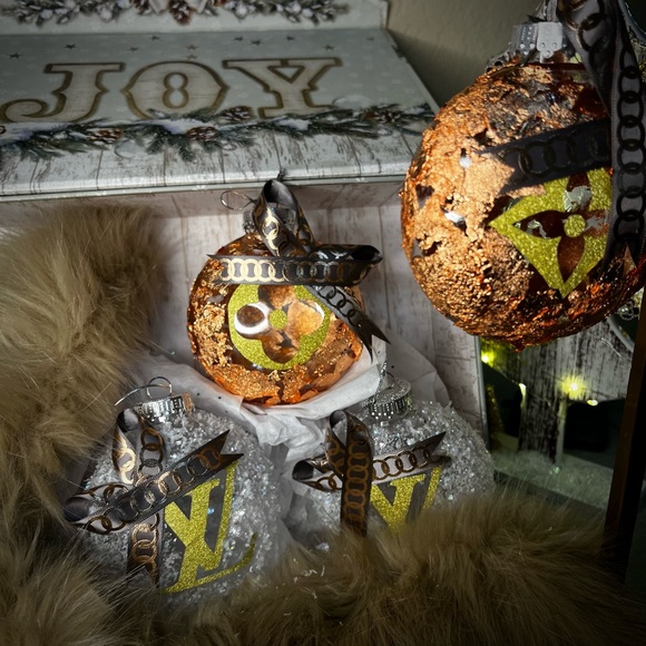 CUSTOM ORDER Handcrafted Holiday Ornaments-Set of 4 - Picture 6 of 16